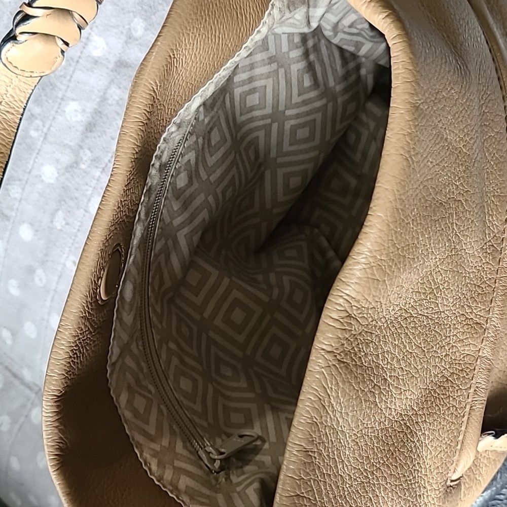 Brighton Tan and Black Leather Shoulder Purse - Picture 12 of 13